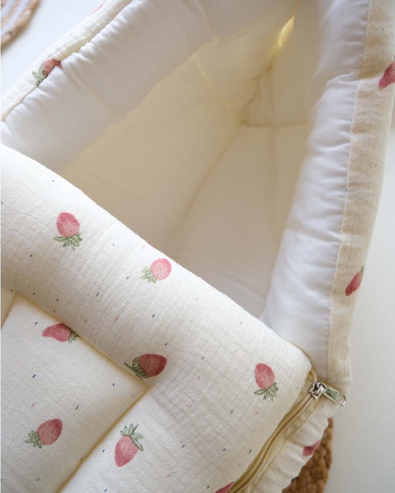 Muslin Cotton Carry Bed