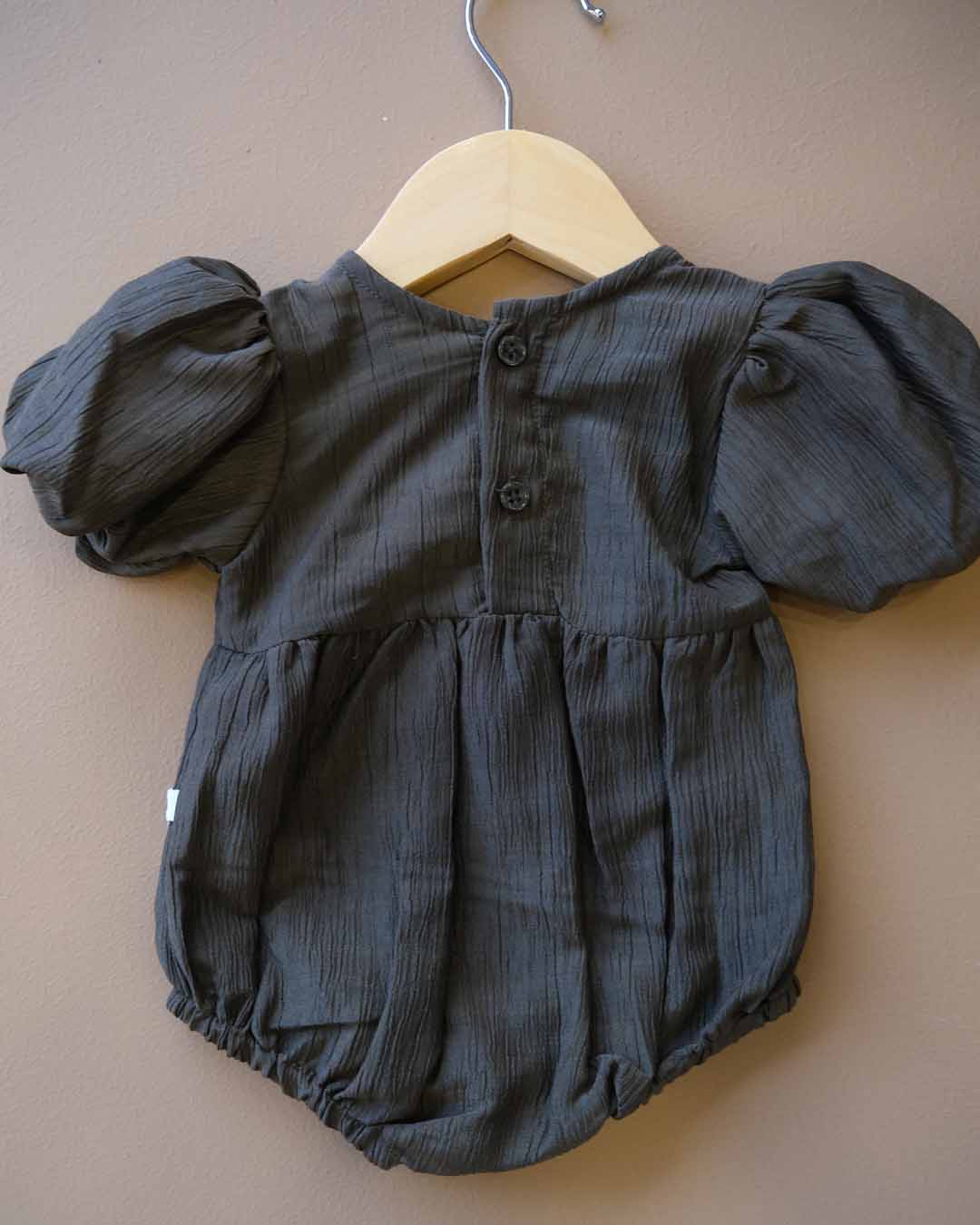 Bow Textured Puff Sleeve Romper