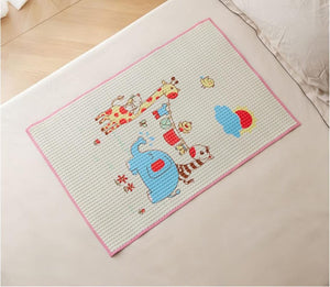 Waterproof natural rubber baby cot sheet in 60 × 90 cm size