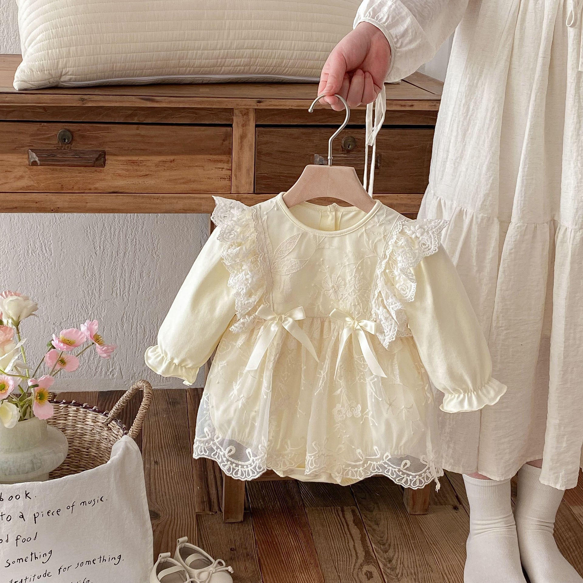 Vintage Cream Lace Bow Baby Romper Dress