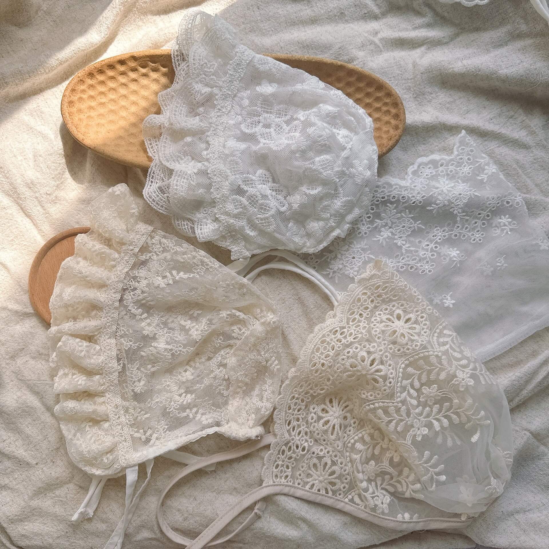 Newborn Baby Girl Lace Bonnet Set