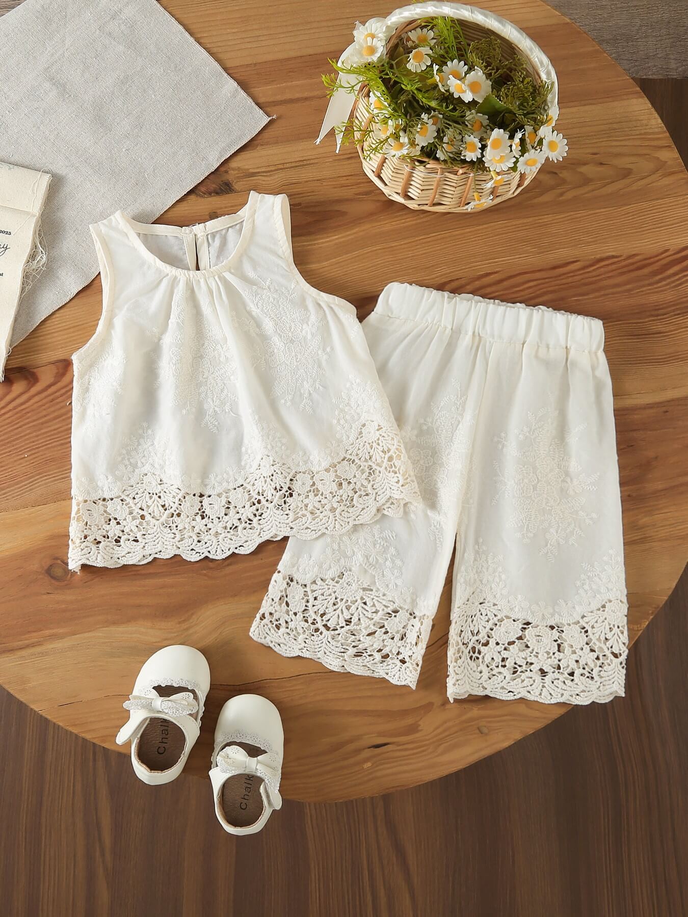 Girls White Floral Embroidered Top & Wide Leg Pants 2 Pcs Set