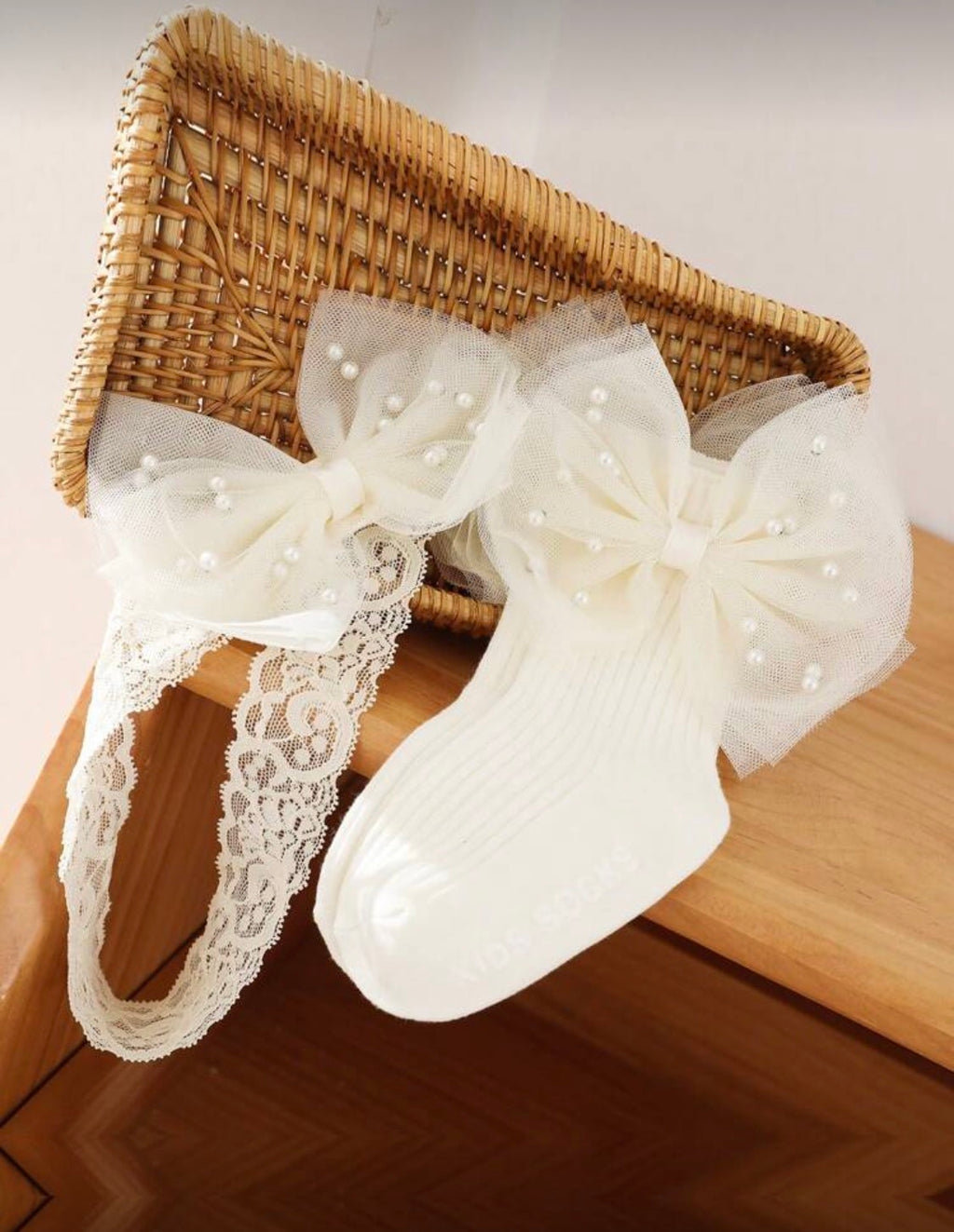 Socks Headband Set White 1-2 Year