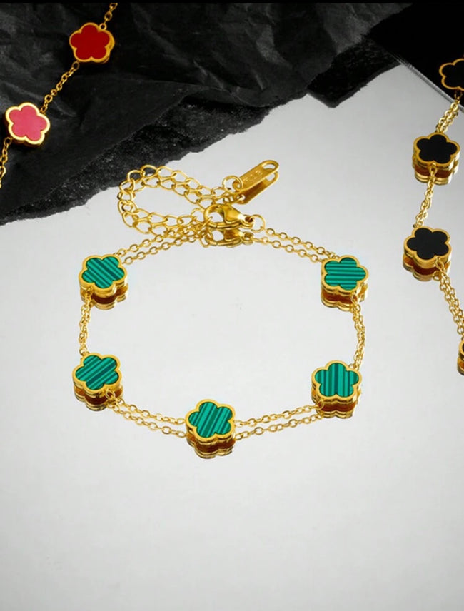 Twinkle charm bracelet Hover Image