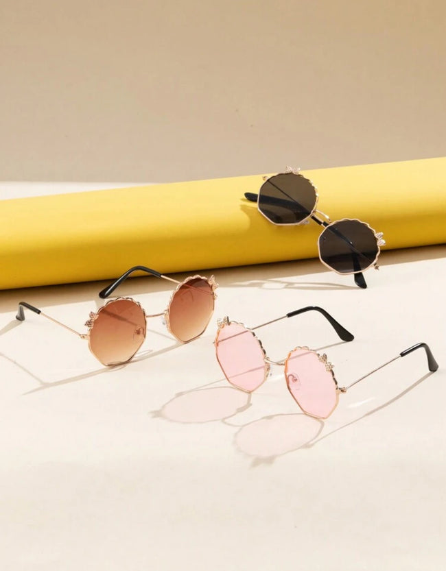 Bow sunglasses Hover Image