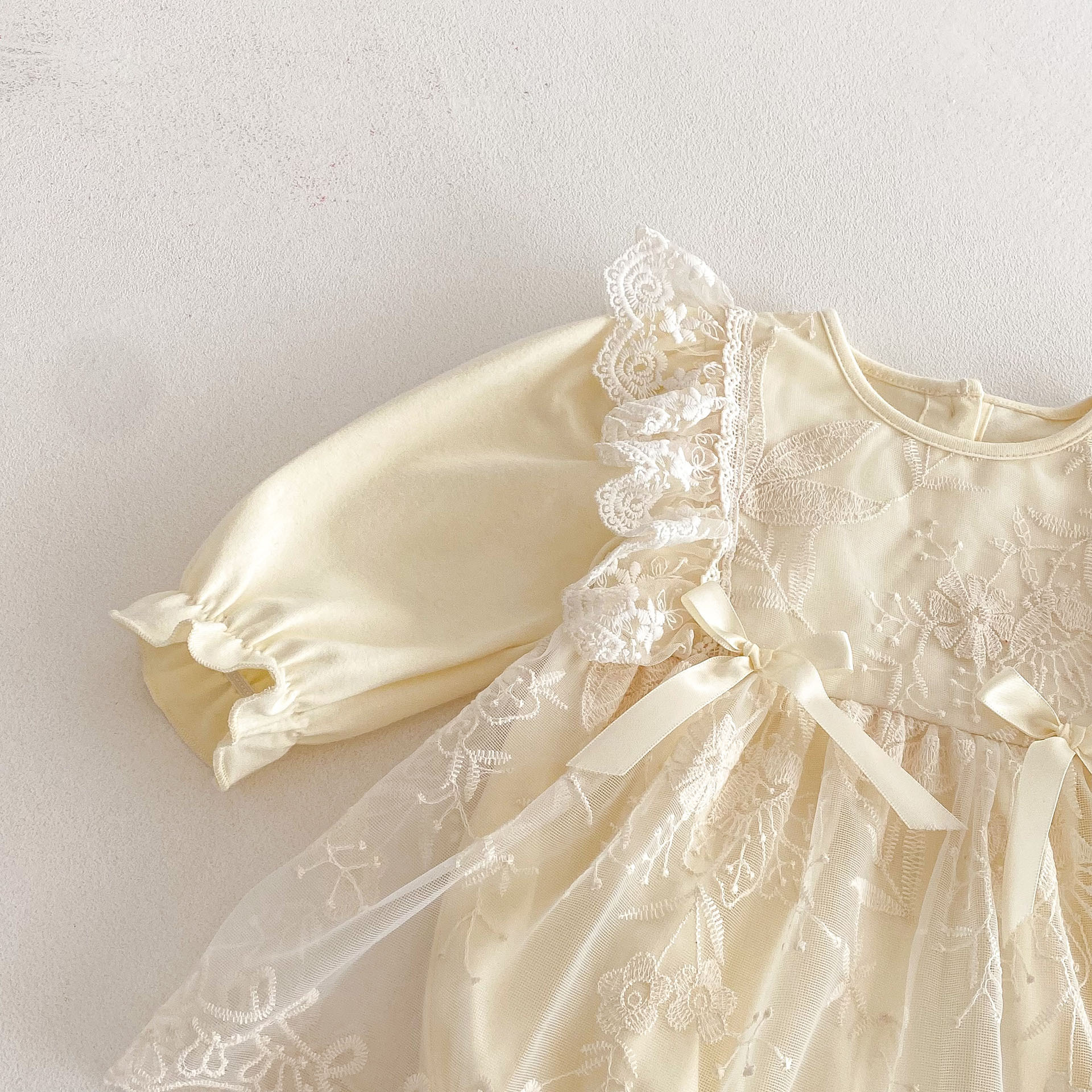Vintage Cream Lace Bow Baby Romper Dress