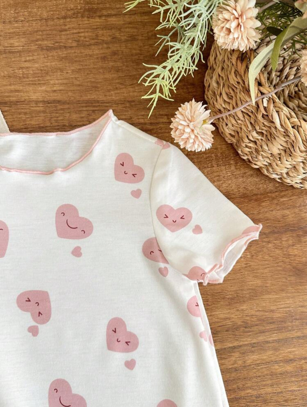 Ruffle Trim Round Neck Short Sleeve Nightgown