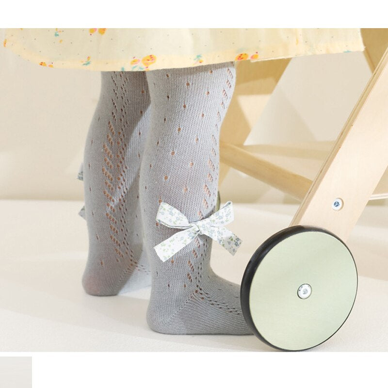Floral Knitted Bow Stockings 3-12 Months