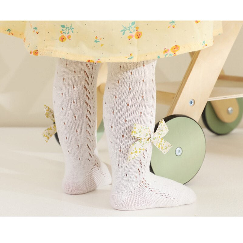 Floral Knitted Bow Stockings 3-12 Months