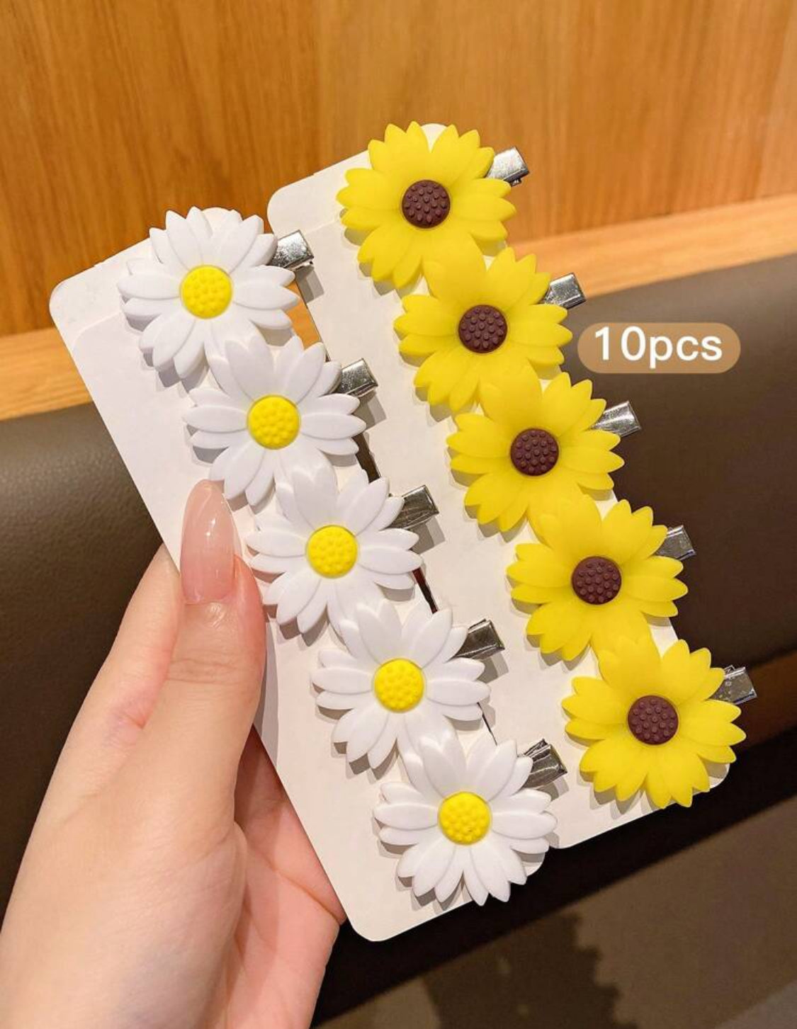 Sunny hair clips