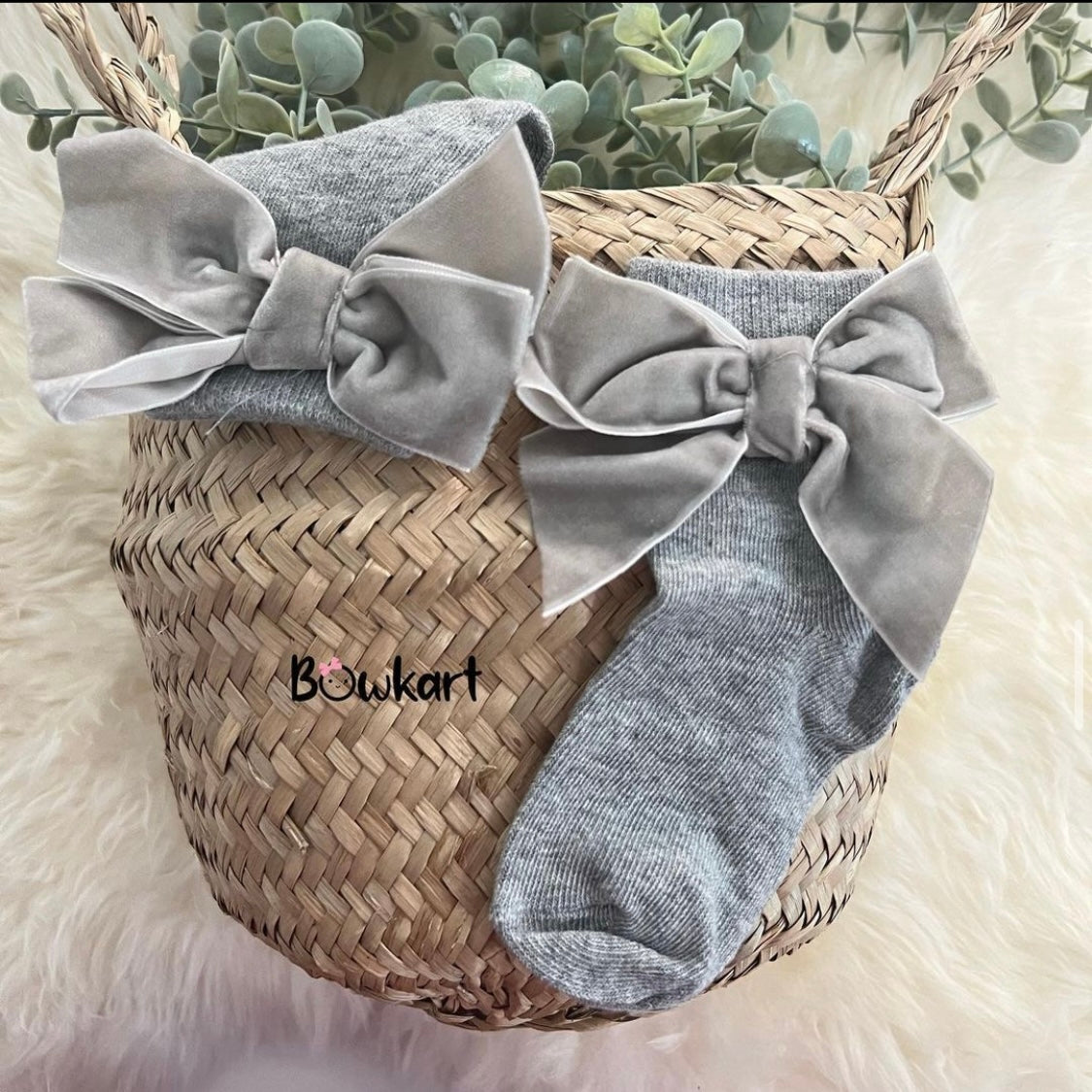 Velvet Bow Decor Baby Socks
