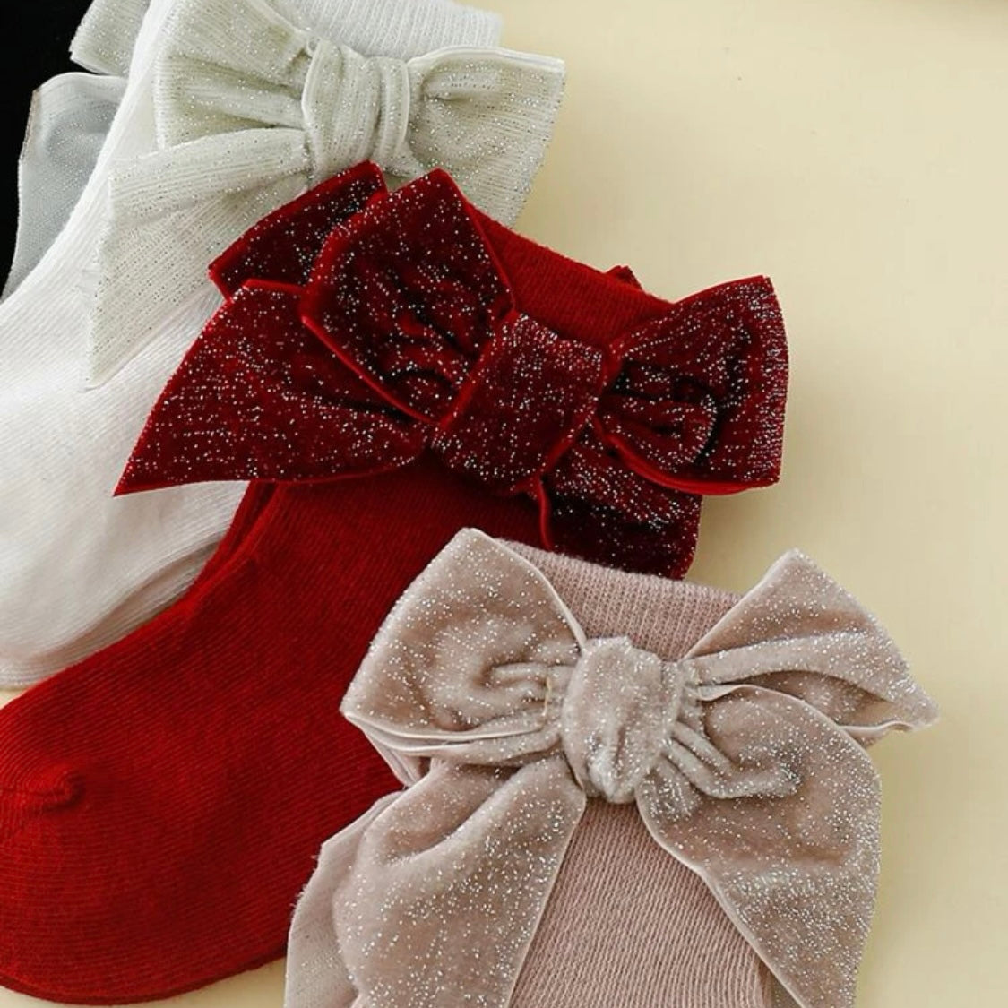 Glitter Bow Decor Baby Socks