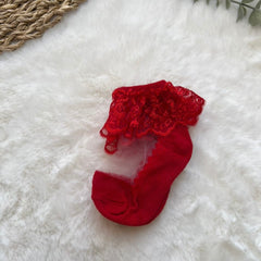 Scallop Trim Decor Socks