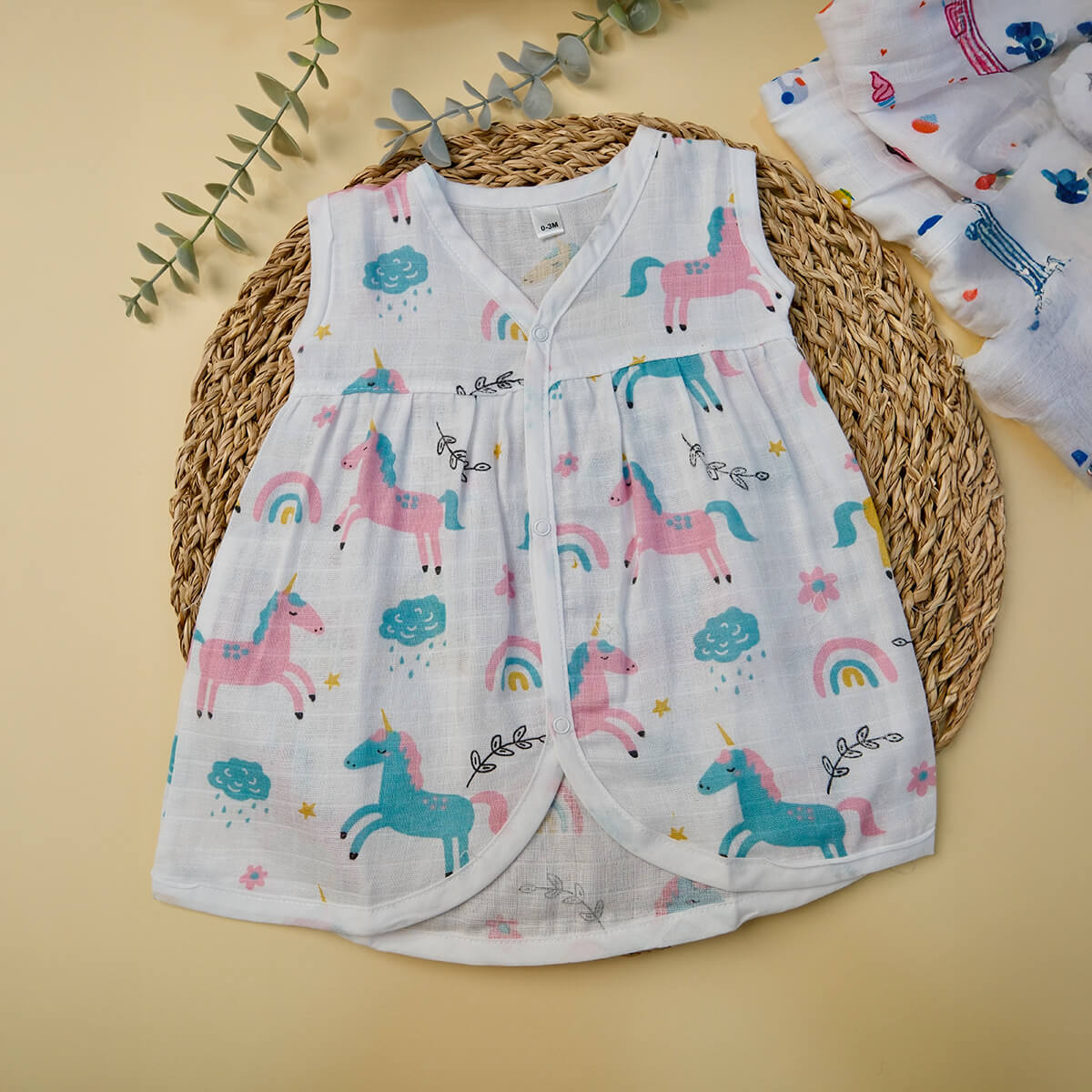 Sleeveless Frock with button - Bowkart