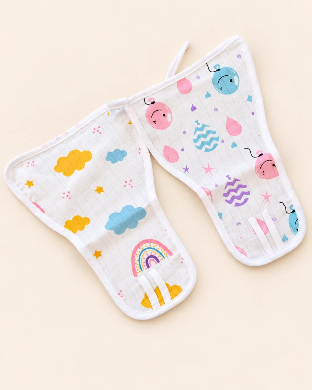 Printed muslin baby langot with tie fastening