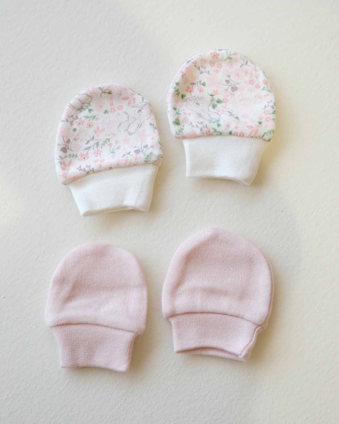Mothercare 2 Scratch Mitts