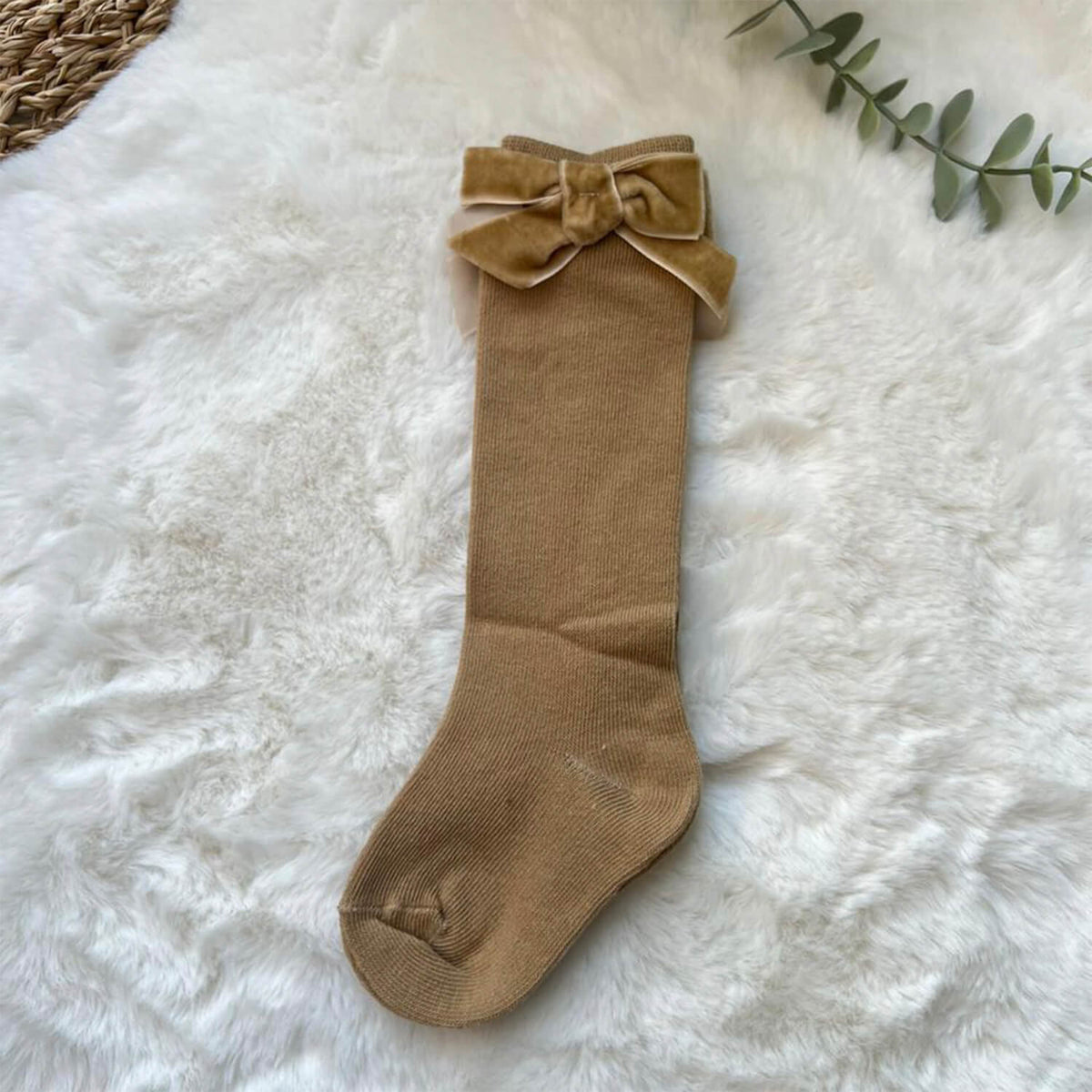 Baby Bow Decor Socks